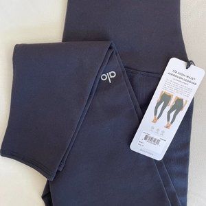 New ALO Yoga 7/8 High-Waist Airlift Leggings